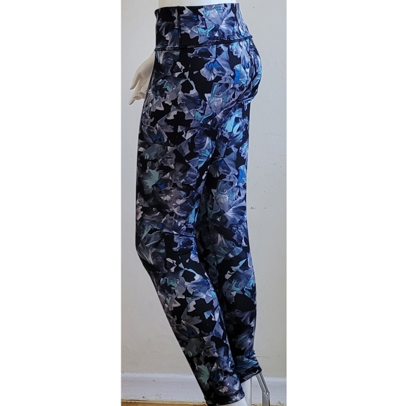 Active wear leggings - Picture 3 of 3